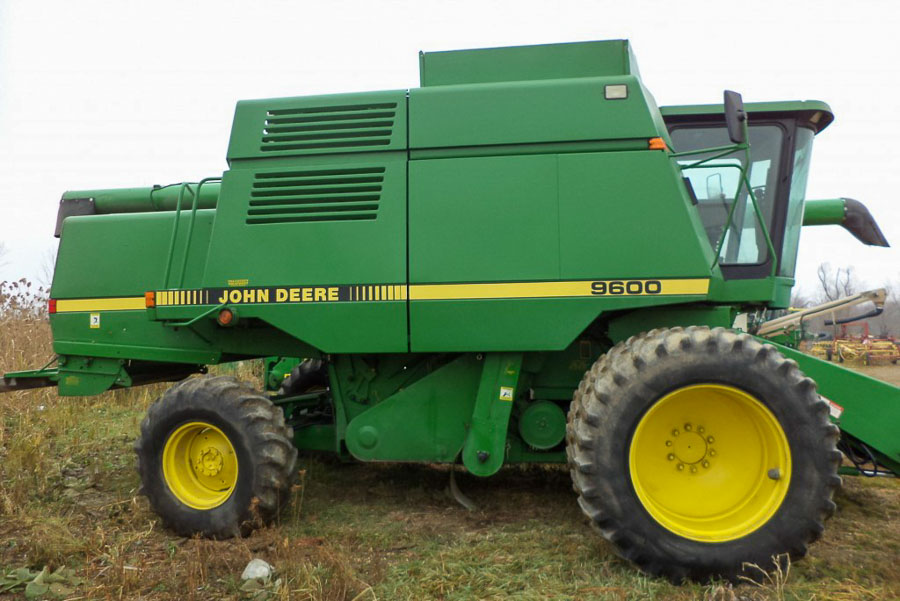 John Deere 9600