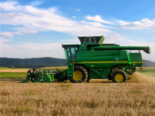 john deere combine harvester